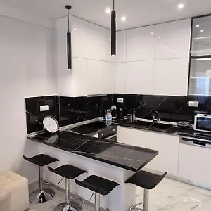  Daire Luxurious In The Heart Of Yunanistan